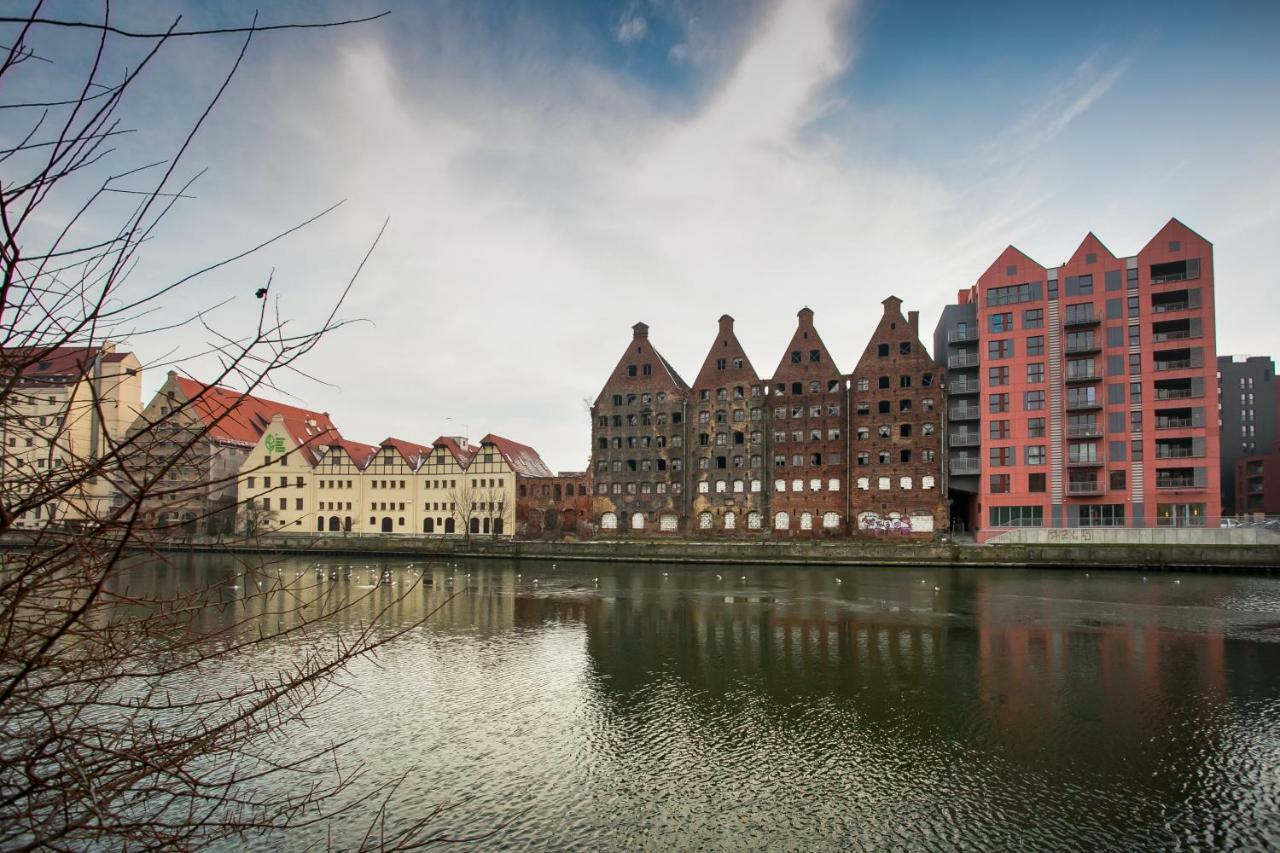Apartament Z Basenem I Widokiem Na Motlawe Gdańsk Exterior foto